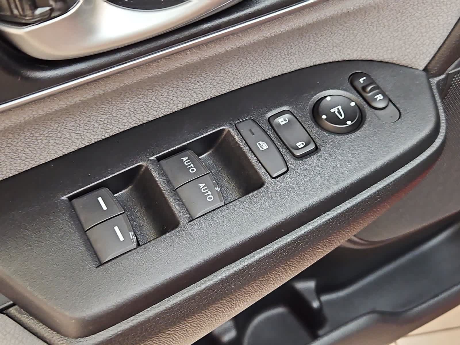 Certified 2022 Honda CR-V EX image 17