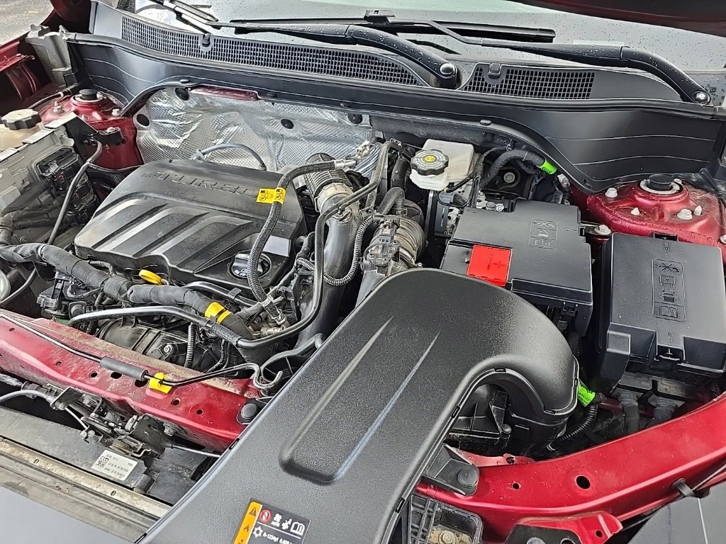 Used 2024 Chevrolet Trax LT w/ Driver Confidence Package image 31