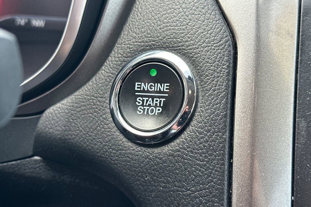 Used 2019 Ford Fusion SE image 20