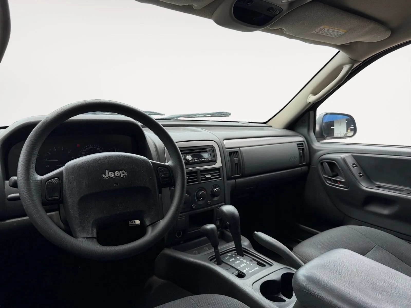 Used 2004 Jeep Grand Cherokee Laredo w/ Convenience Group AWD/4WD image 11