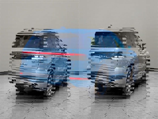 New 2025 Lincoln Aviator Reserve w/ Jet Appearance Package image 12