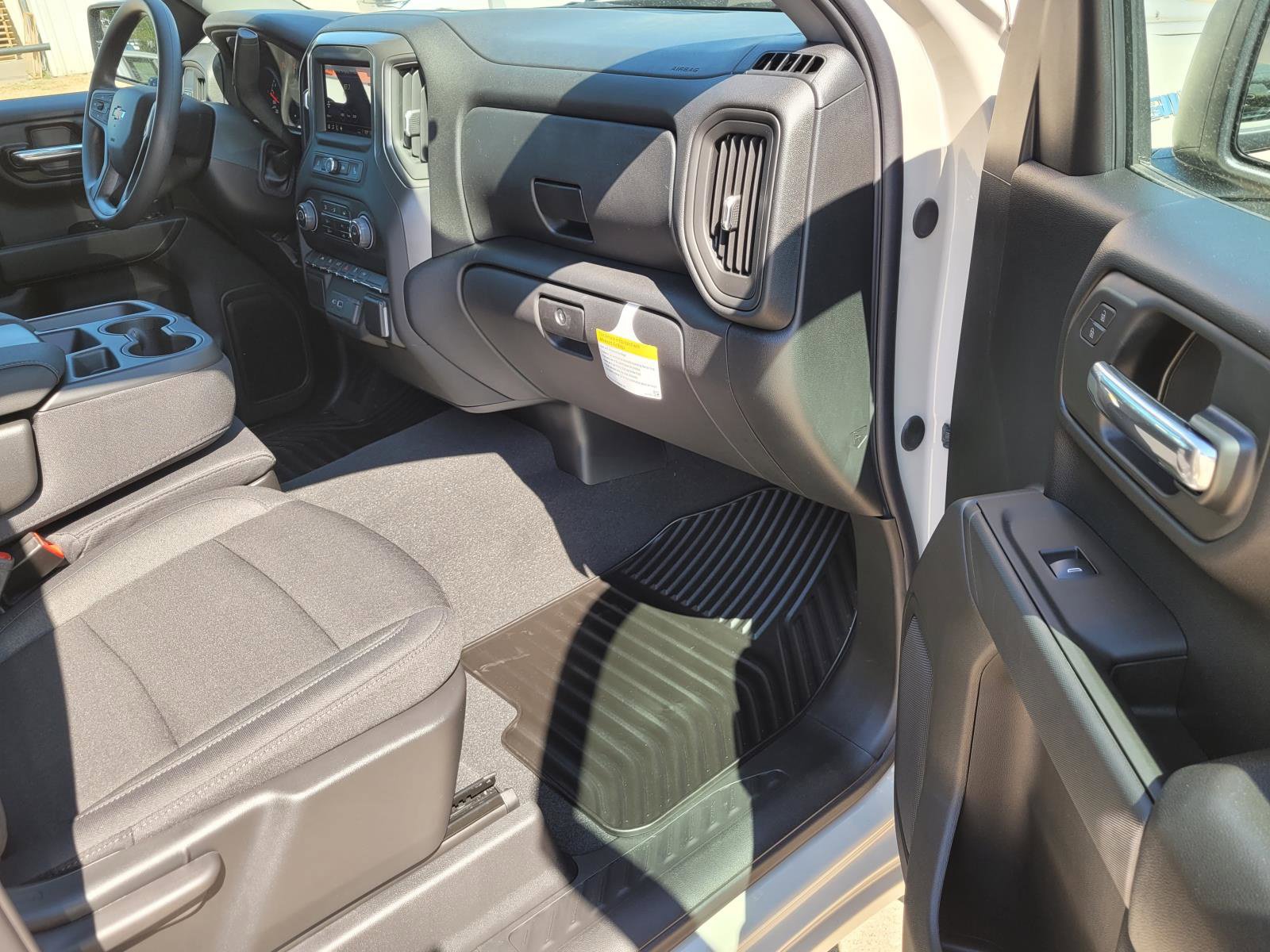 New 2026 Chevrolet Silverado 1500 Custom RWD image 6
