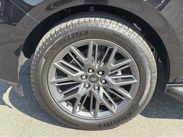 New 2026 Ford Expedition Platinum w/ Stealth Appearance Package AWD/4WD image 11