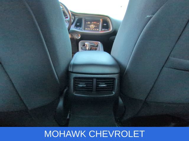 Used 2020 Dodge Challenger SXT w/ Driver Convenience Group AWD/4WD image 22