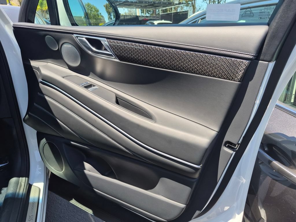 Used 2026 Genesis GV80 3.5T e-SC AWD/4WD image 23