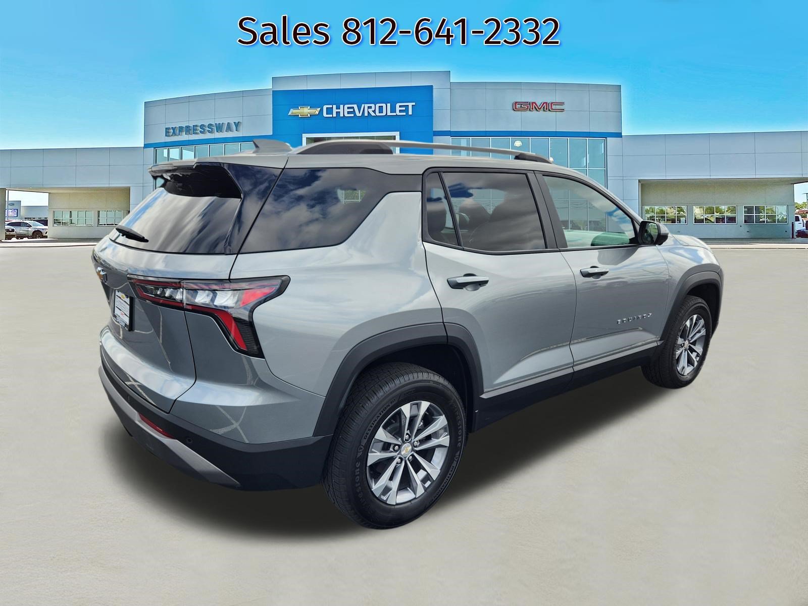 Used 2026 Chevrolet Equinox LT w/ Convenience Package II FWD image 7