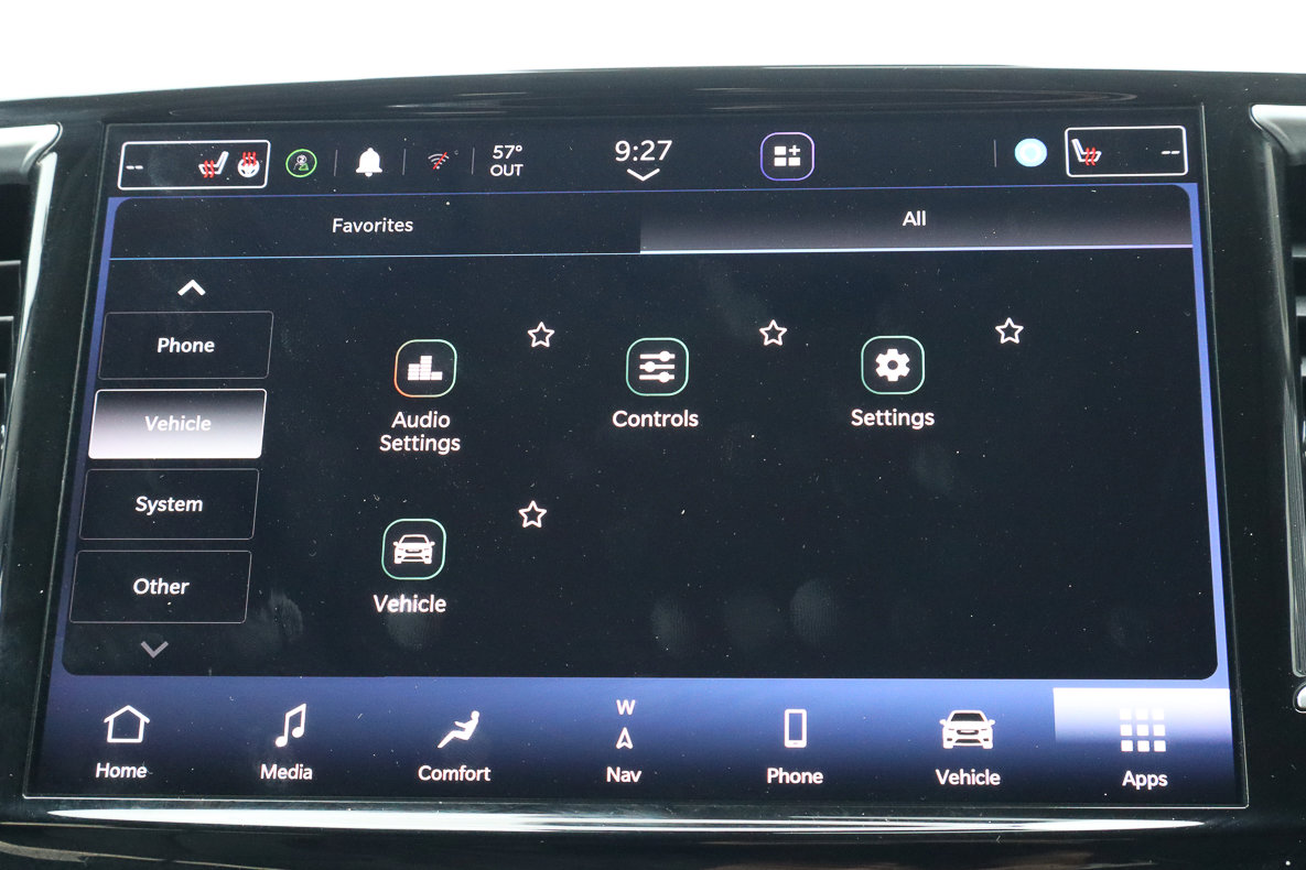 Used 2023 Chrysler Pacifica Limited image 27