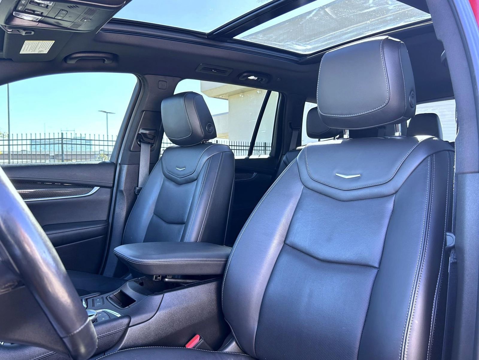 Certified 2023 Cadillac XT6 Sport w/ Technology Package image 17