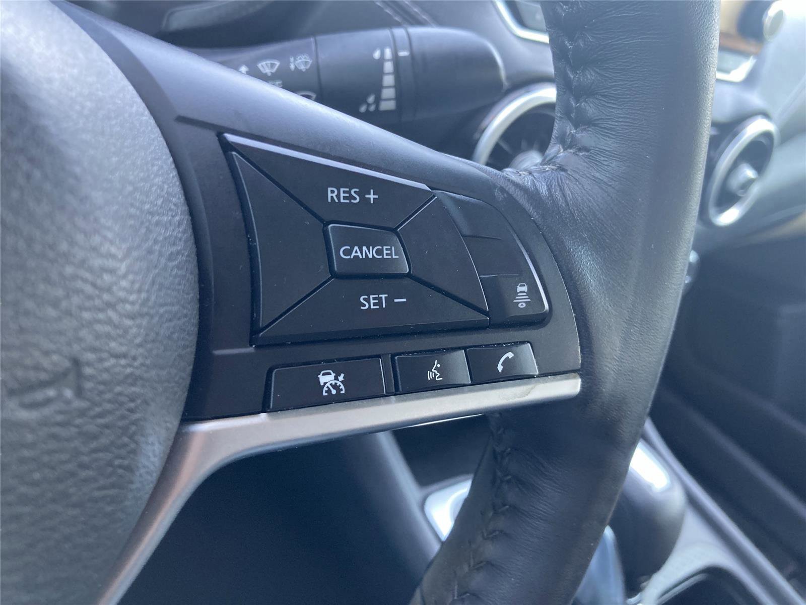 Used 2020 Nissan Sentra SV image 21