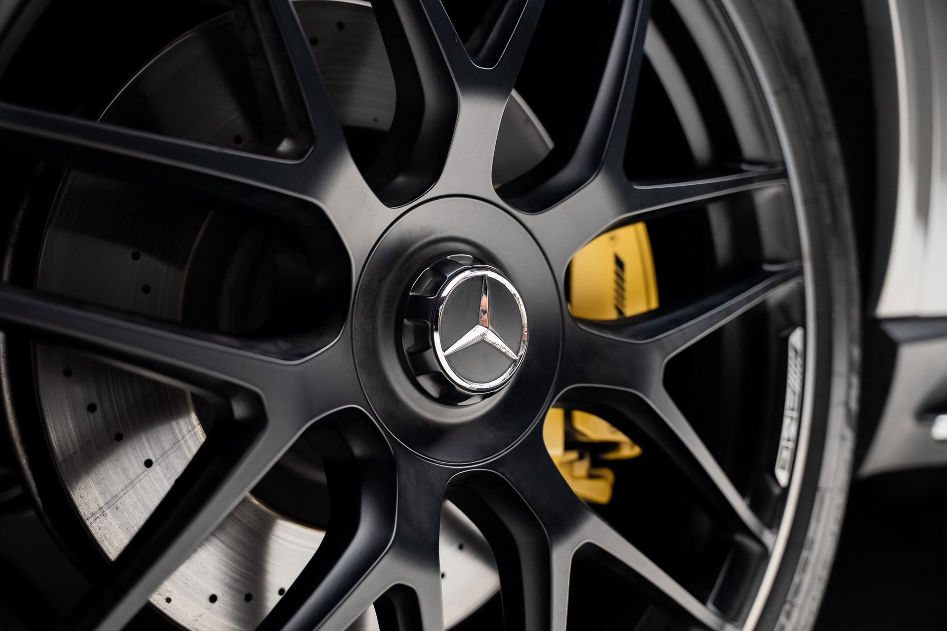 Used 2023 Mercedes-Benz GLE 53 AMG 4MATIC Coupe image 23