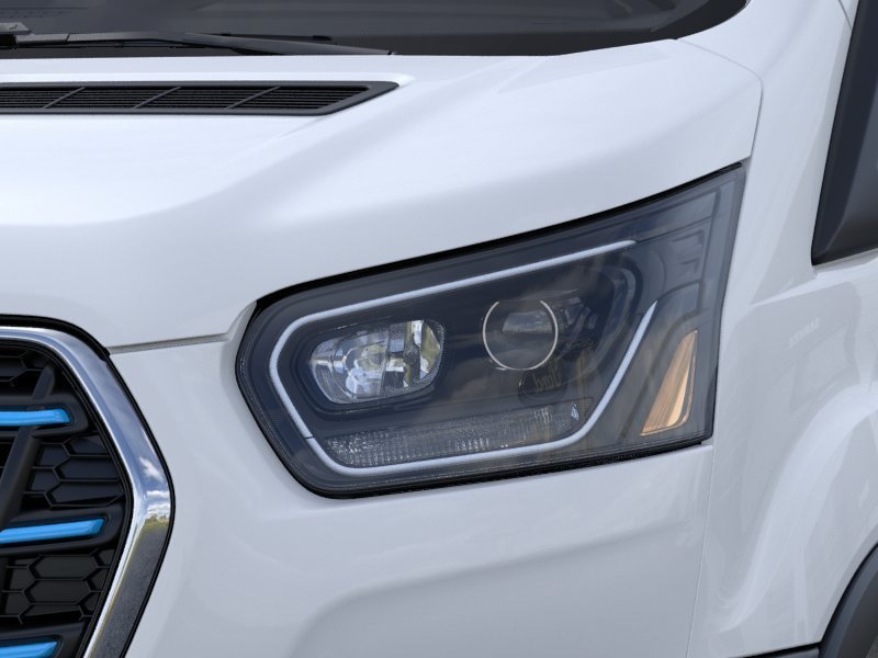 New 2025 Ford E-Transit RWD image 39
