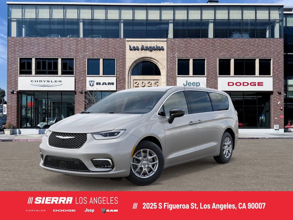 New 2026 Chrysler Pacifica Select image 1