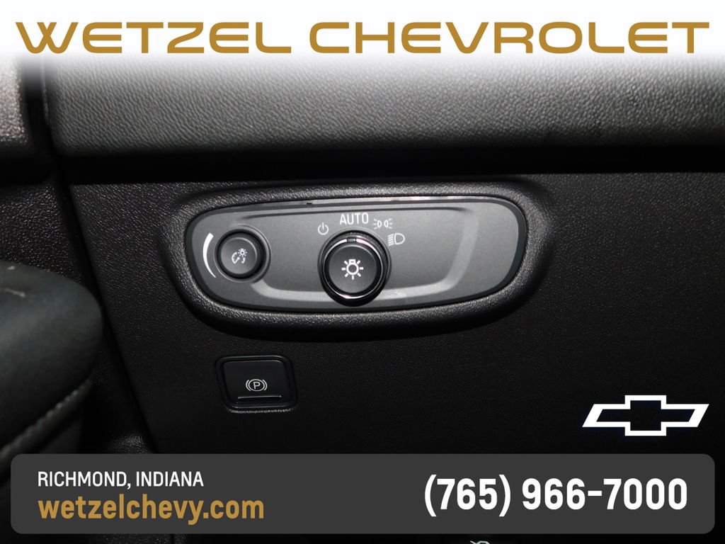 Used 2022 GMC Terrain SLE w/ Driver Convenience Package AWD/4WD image 27