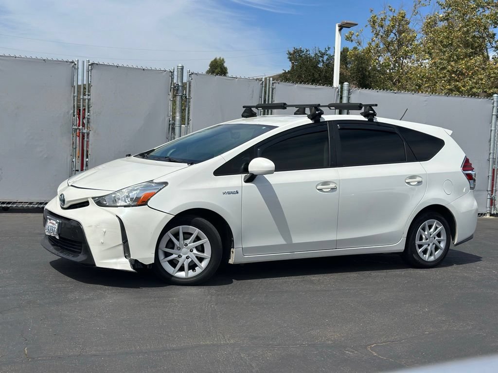 Used 2016 Toyota Prius V Three FWD image 1