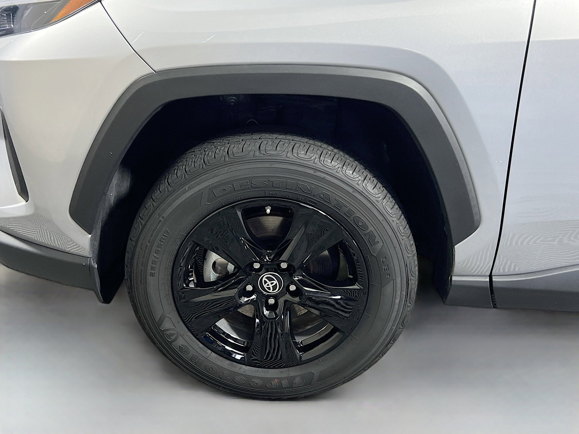 Used 2024 Toyota RAV4 LE image 13