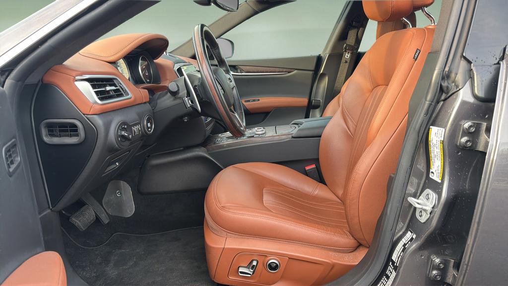 Used 2022 Maserati Ghibli Modena Q4 image 19