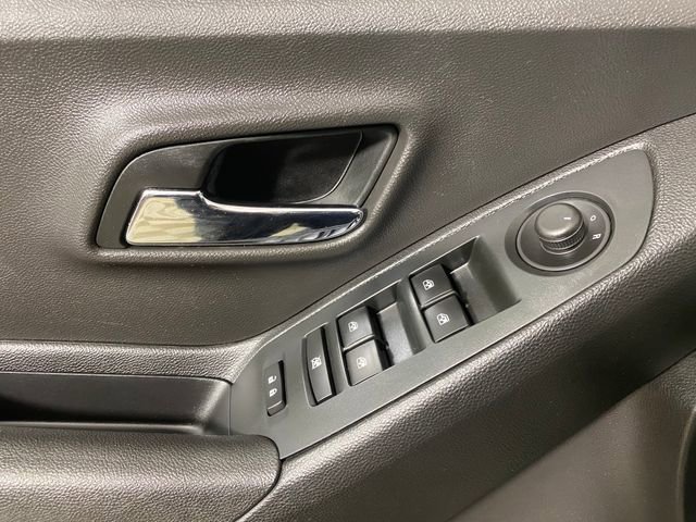 Certified 2016 Chevrolet Trax LTZ image 13