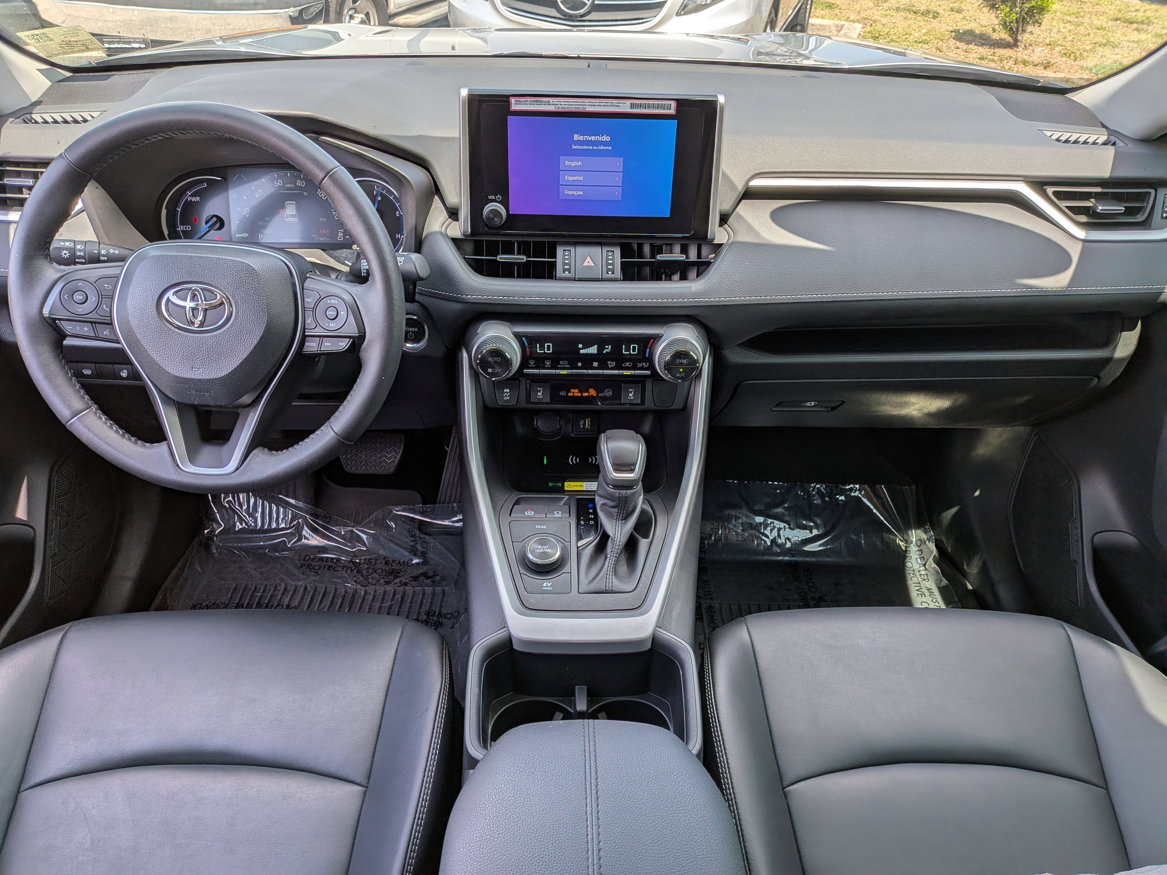 Used 2024 Toyota RAV4 XLE Premium w/ Weather Package AWD/4WD image 17