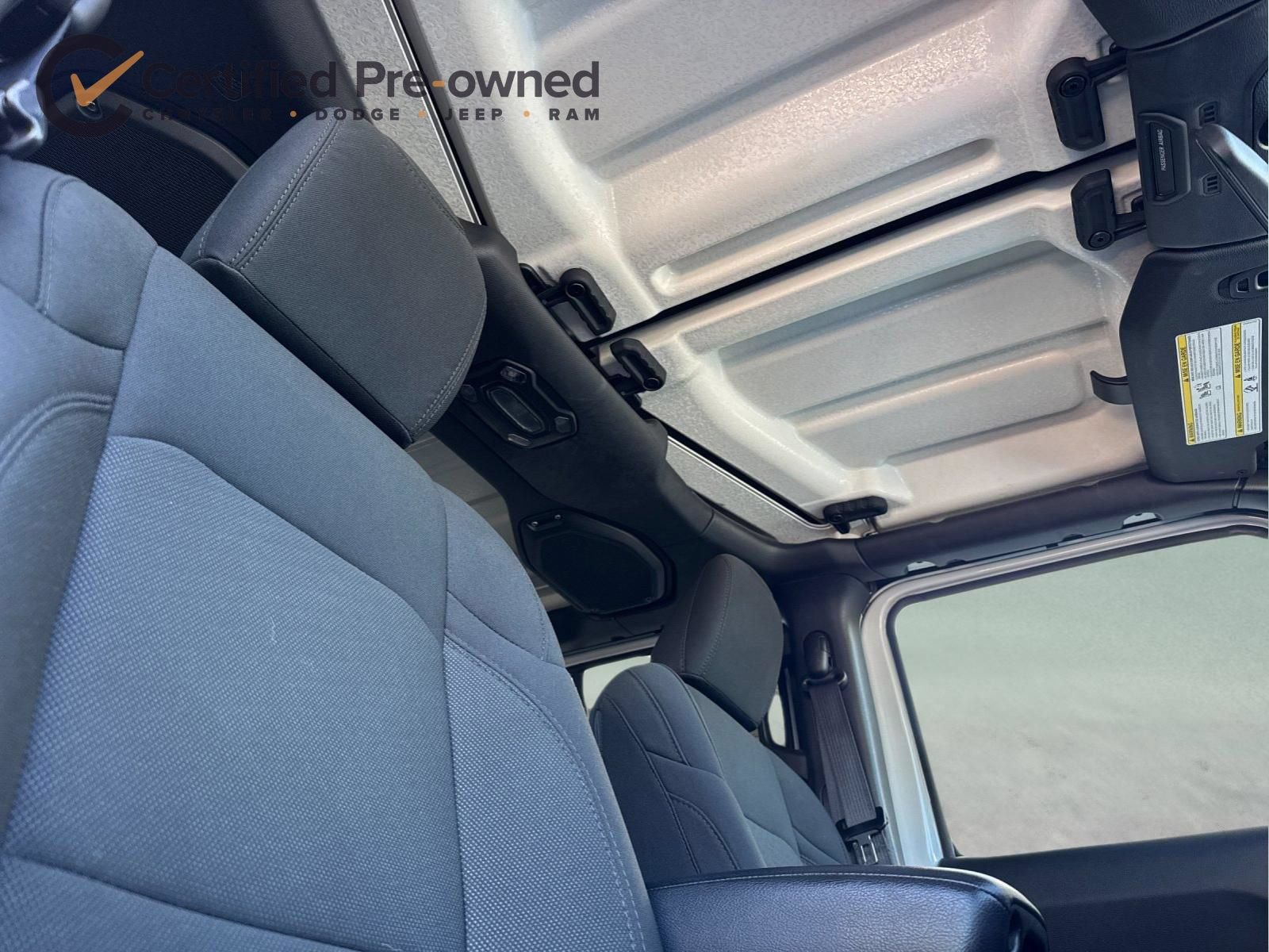 Used 2023 Jeep Wrangler Unlimited AWD/4WD image 18