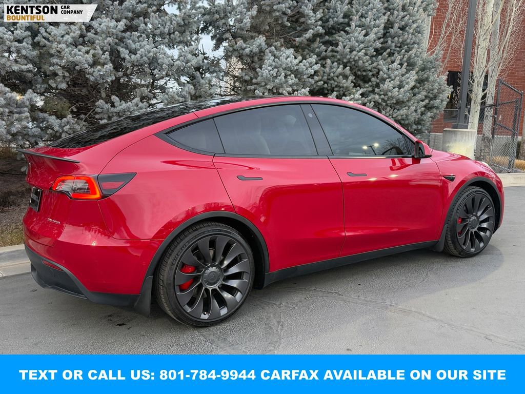 Used 2022 Tesla Model Y Performance image 10