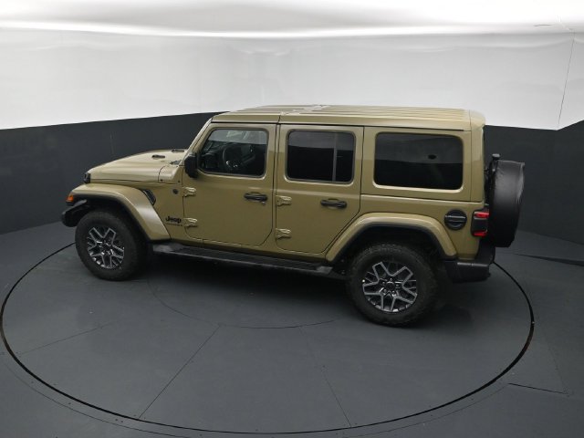 New 2026 Jeep Wrangler Unlimited Sahara AWD/4WD image 15