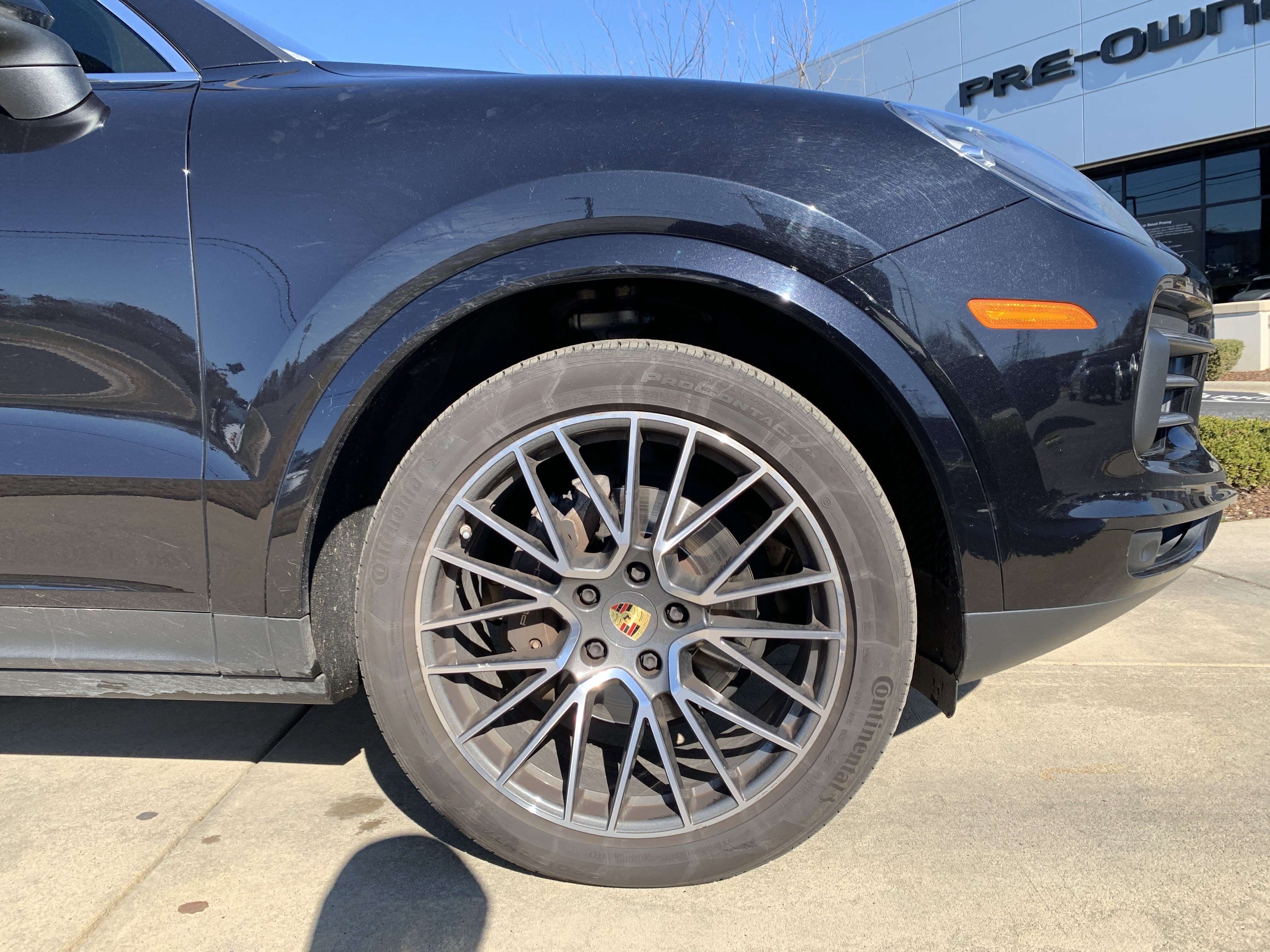 Used 2020 Porsche Cayenne image 13