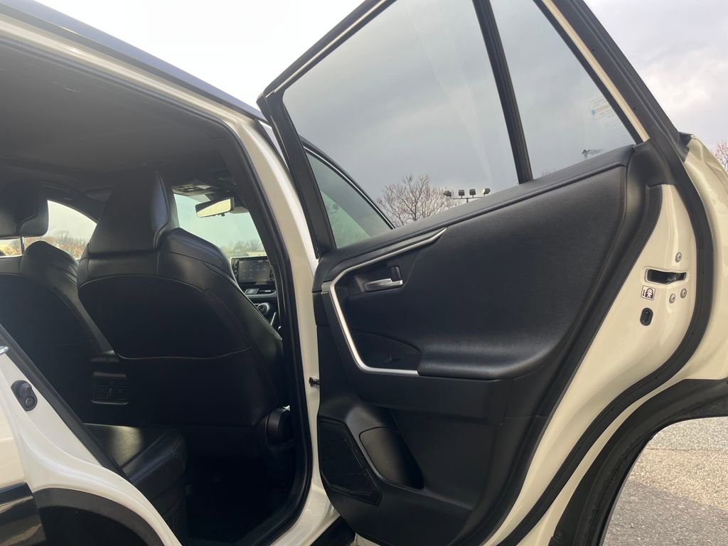 Used 2020 Toyota RAV4 XSE w/ All Weather Liner Package image 33