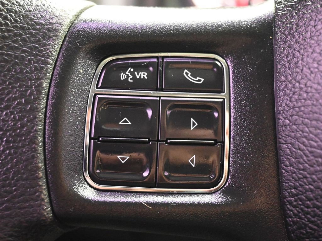 Used 2019 RAM 1500 Classic SLT image 22