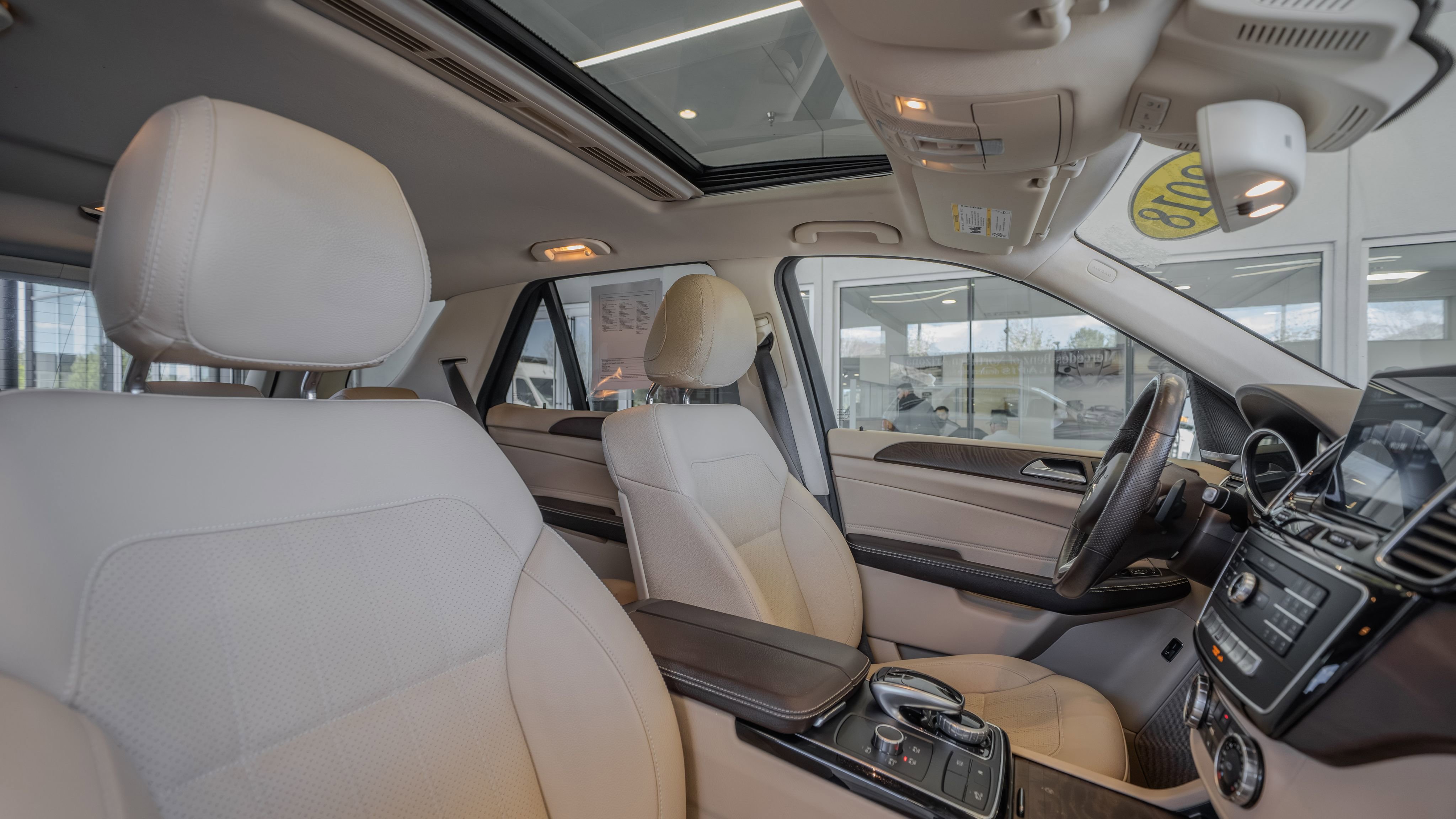Used 2018 Mercedes-Benz GLE 350 4MATIC w/ Premium 1 Package image 32