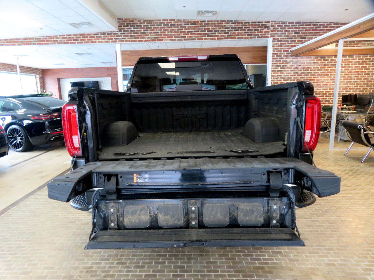 Used 2021 GMC Sierra 1500 SLT w/ SLT Premium Plus Package image 53