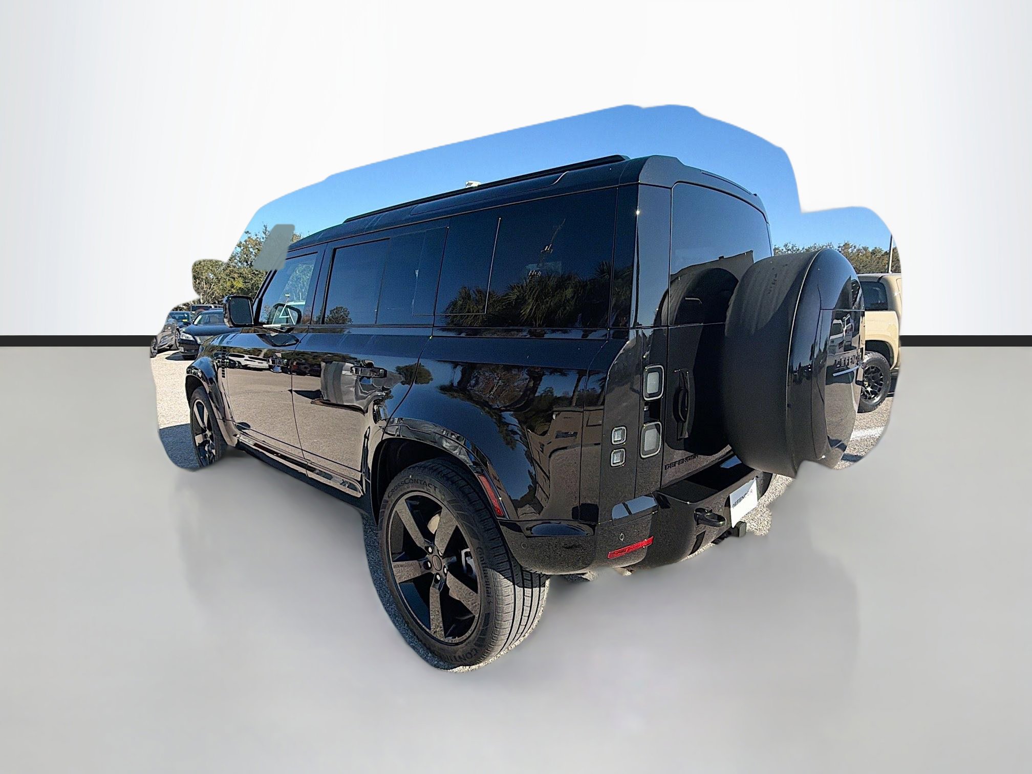 New 2026 Land Rover Defender 110 X-Dynamic SE image 3