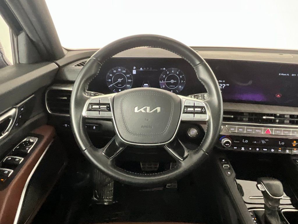 Used 2024 Kia Telluride SX image 11