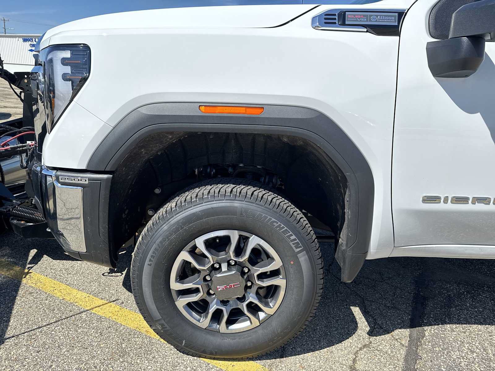 New 2025 GMC Sierra 2500 SLE w/ SLE Convenience Package AWD/4WD image 10