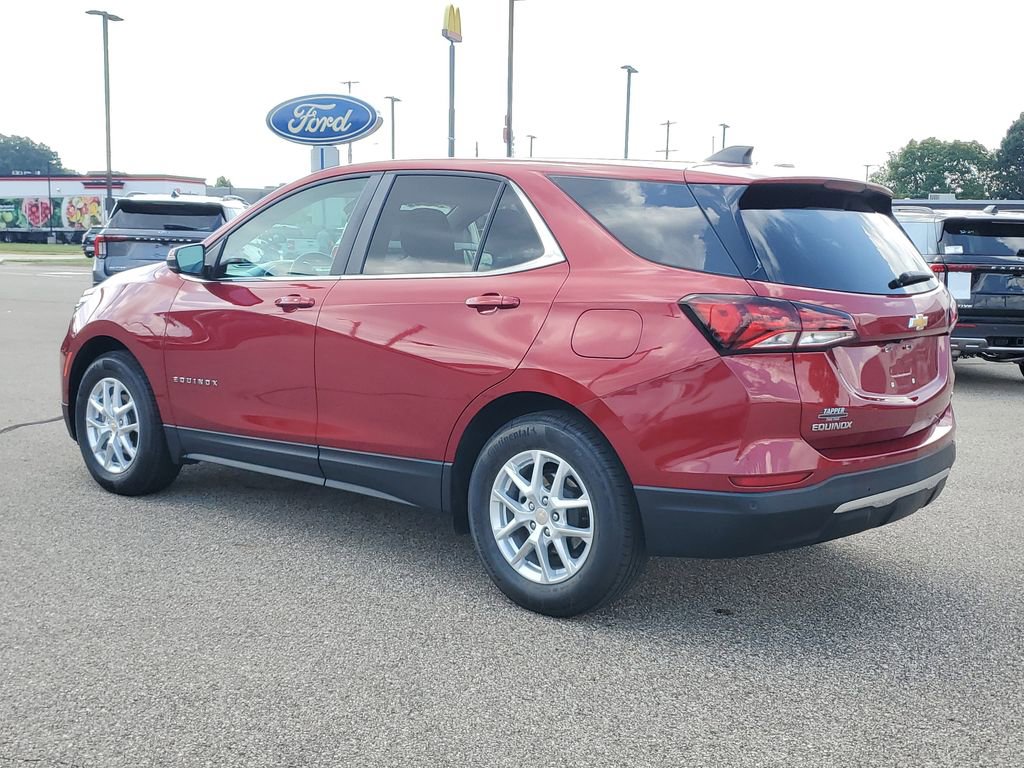 Used 2023 Chevrolet Equinox LT image 4
