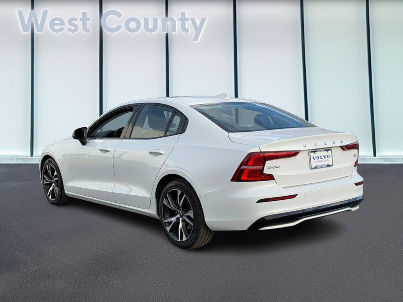Certified 2024 Volvo S60 B5 Core image 7