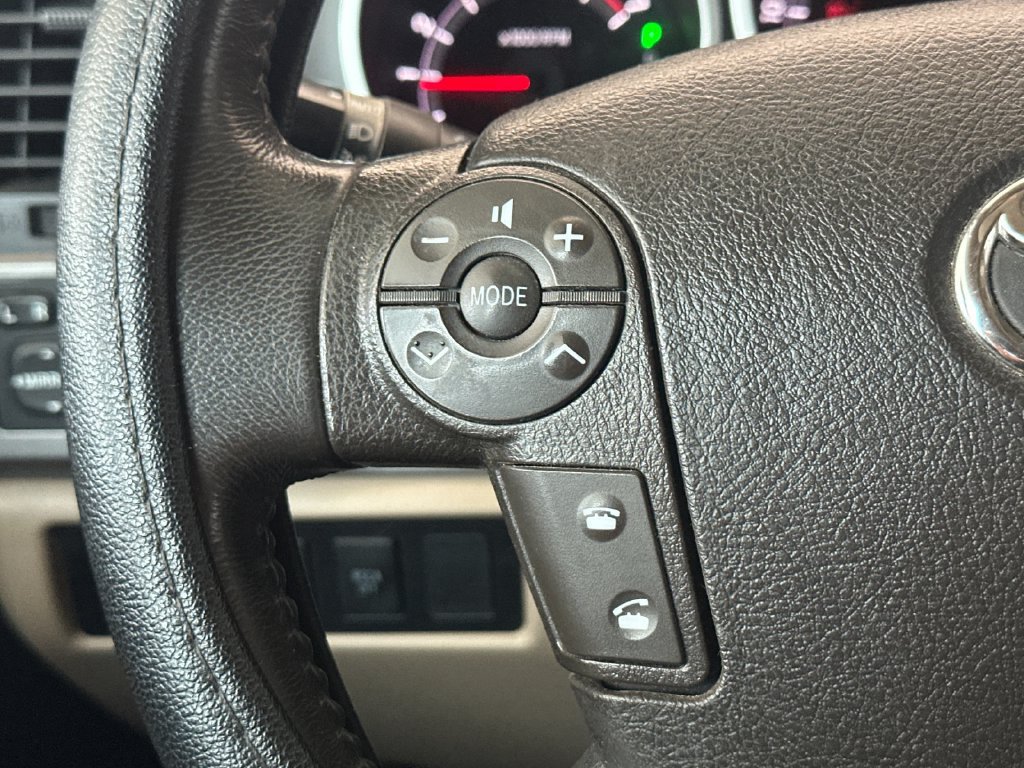 Used 2011 Toyota Tundra Limited w/ Memory Pkg AWD/4WD image 21