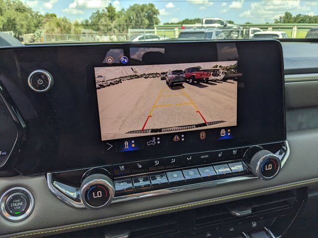 Used 2024 Chevrolet Colorado ZR2 w/ ZR2 Convenience Package III AWD/4WD image 27