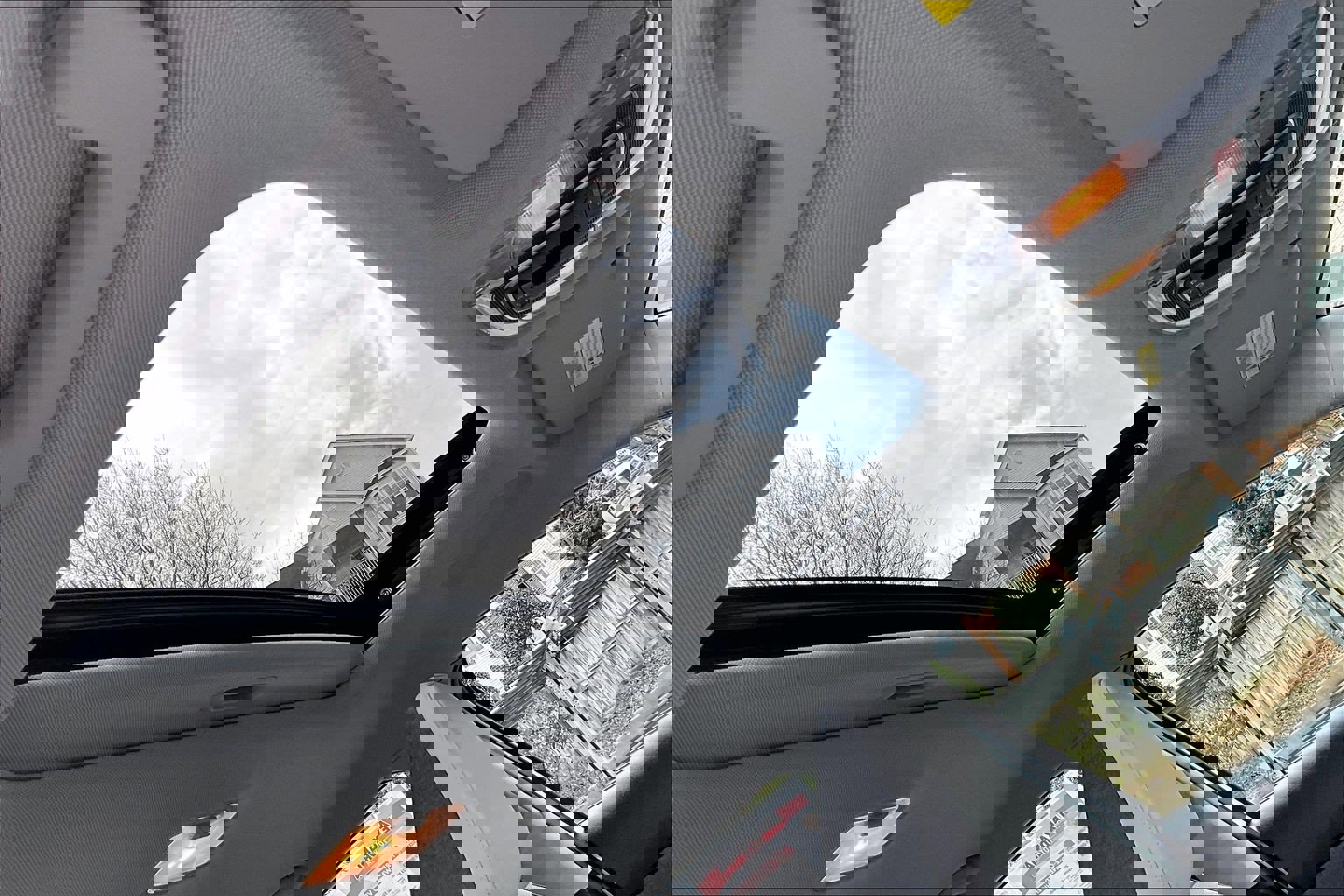 Used 2023 Hyundai Elantra Limited image 21