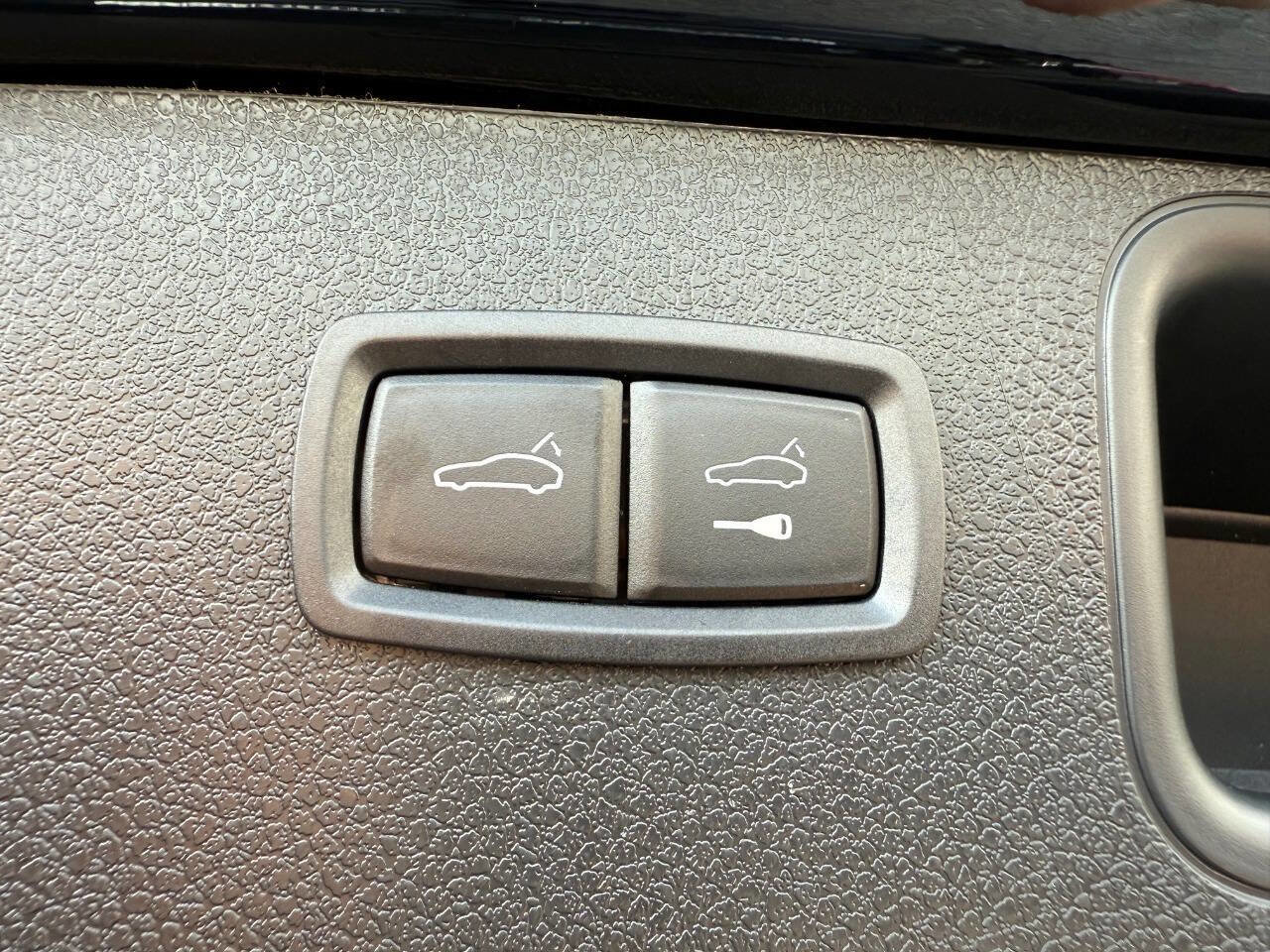 Used 2024 Porsche Macan S image 47