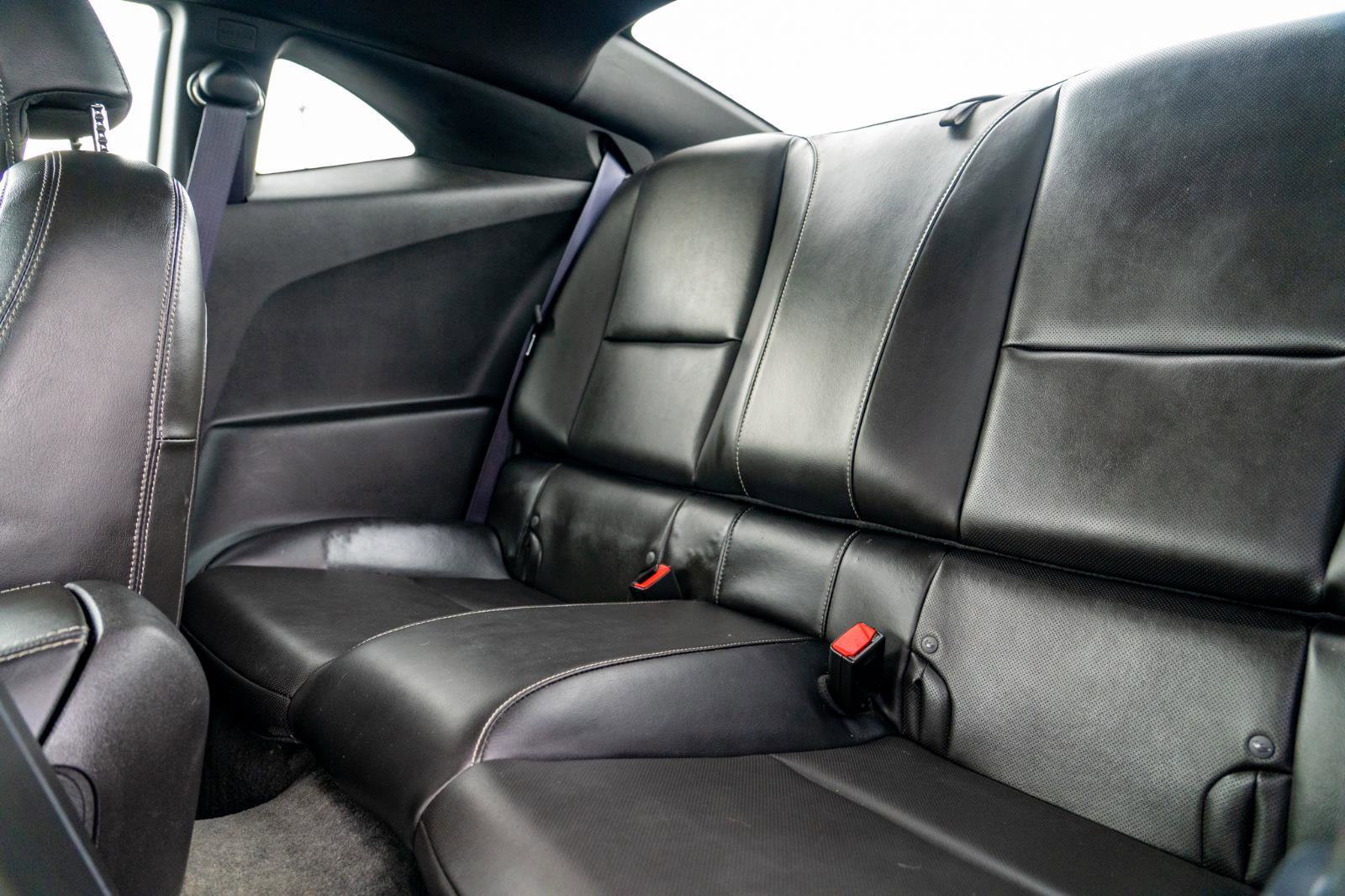 Used 2011 Chevrolet Camaro LT RWD image 17