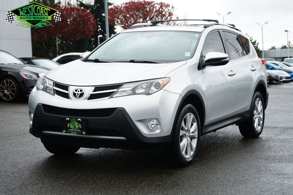 Used 2014 Toyota RAV4 Limited w/ Technology Package image 1
