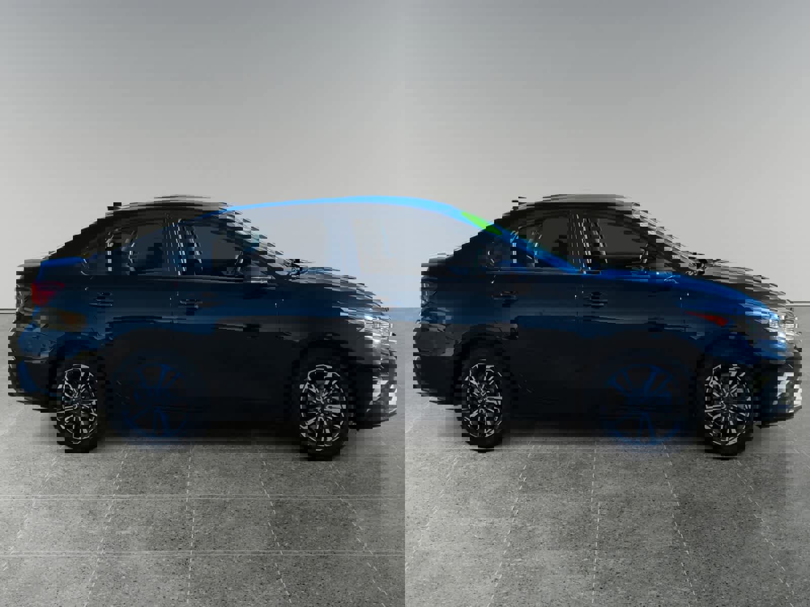 Used 2024 Kia Forte LXS image 6