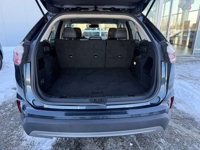 Used 2022 Ford Edge SEL image 9