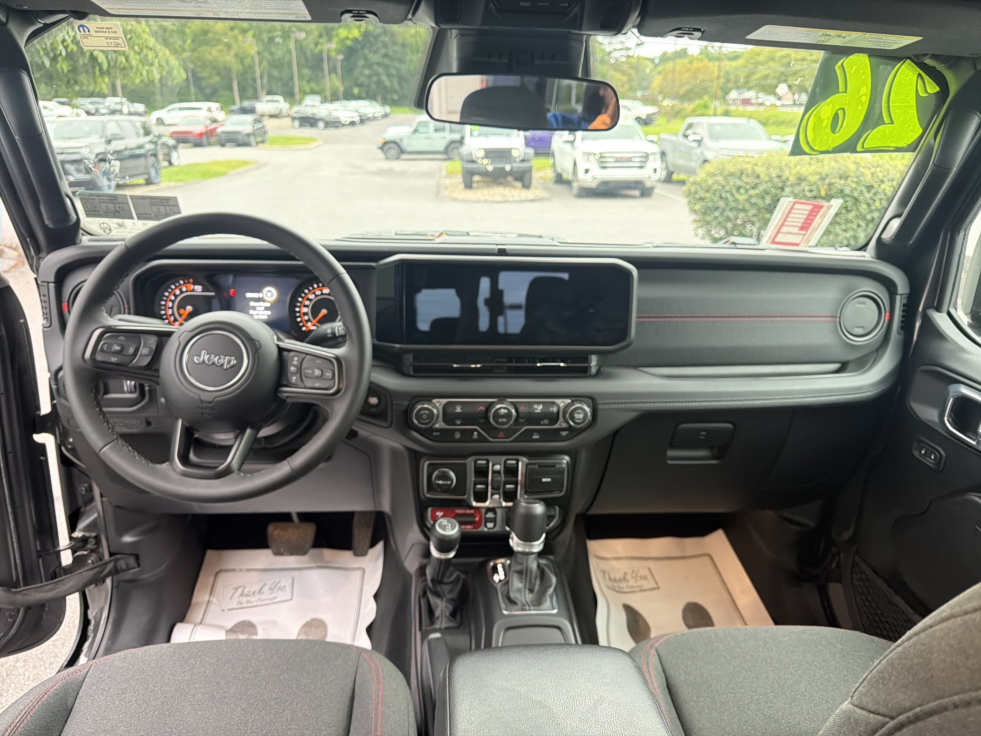 Used 2026 Jeep Gladiator Rubicon AWD/4WD image 14