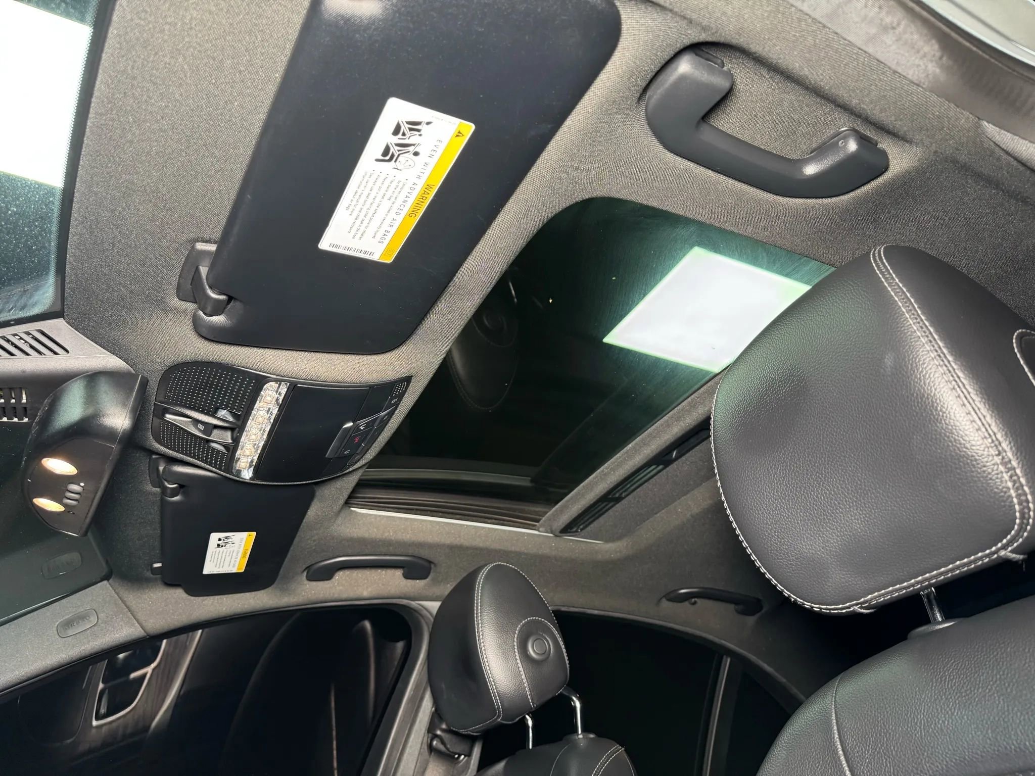 Used 2018 Mercedes-Benz C 300 Sedan image 33