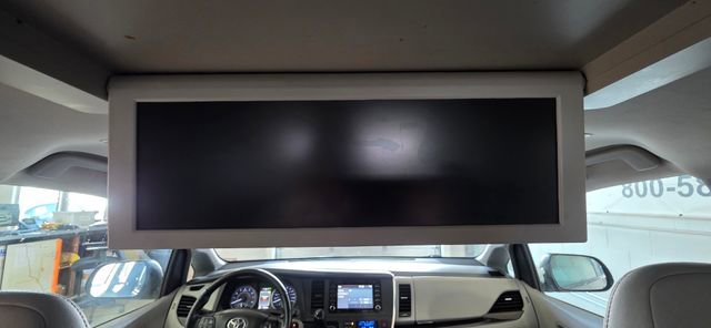 Used 2018 Toyota Sienna XLE Premium image 33