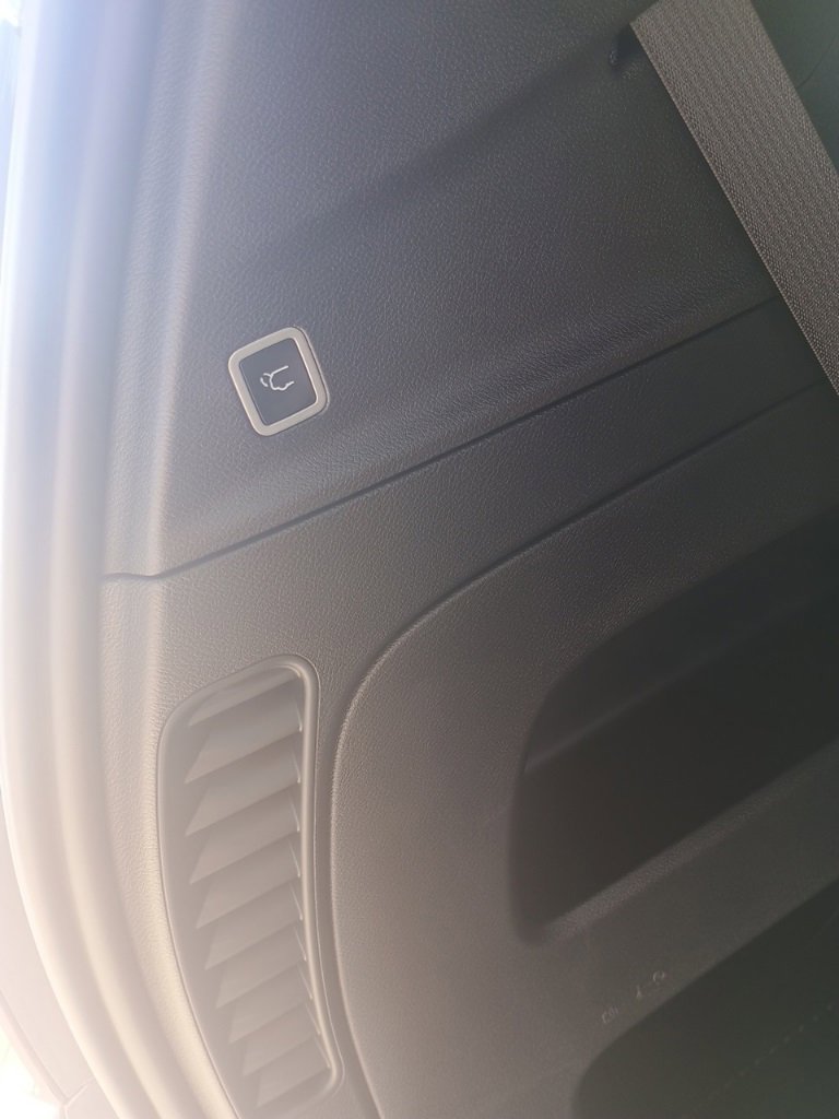 New 2025 Chrysler Pacifica Select image 28