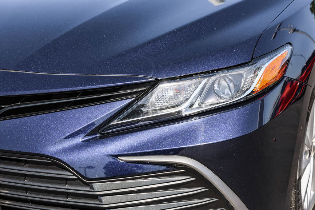 Certified 2022 Toyota Camry LE FWD image 19