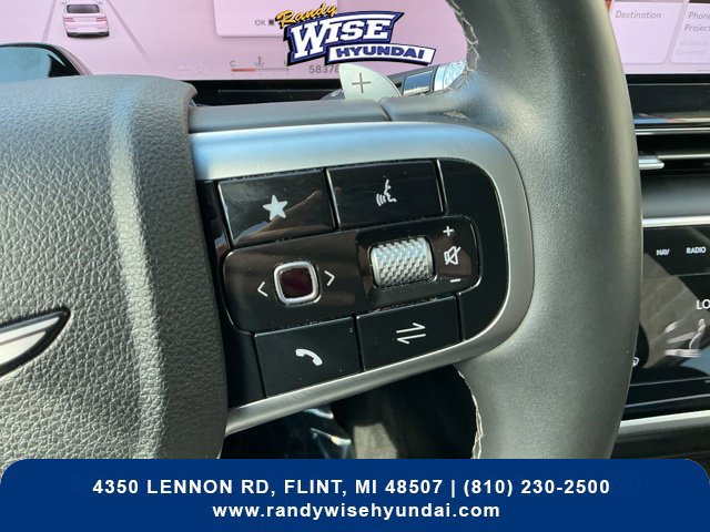 Used 2025 Genesis GV80 2.5T Standard AWD/4WD image 22