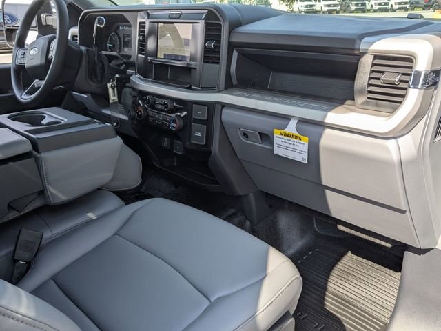 New 2025 Ford F350 XL w/ XL Chrome Package image 18